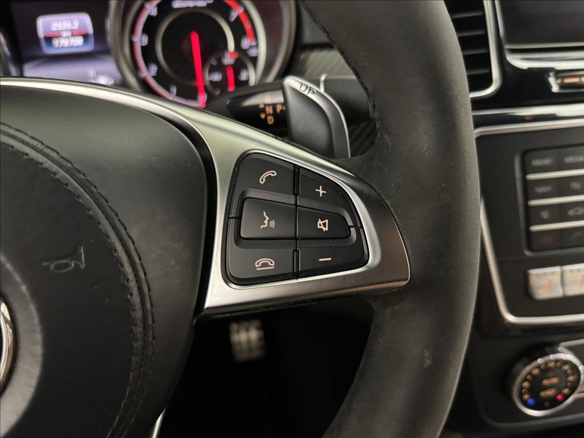 Mercedes-Benz GLS SUV / Terénní 5,5 l 430 kw