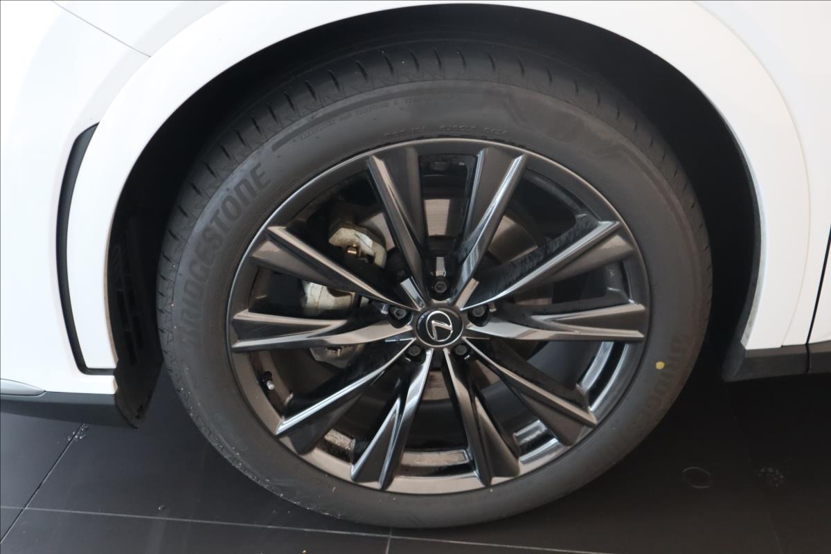 Lexus RX 450h+