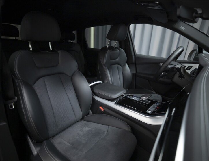 Audi Q7 SUV / Terénní 3,0 l 210 kw