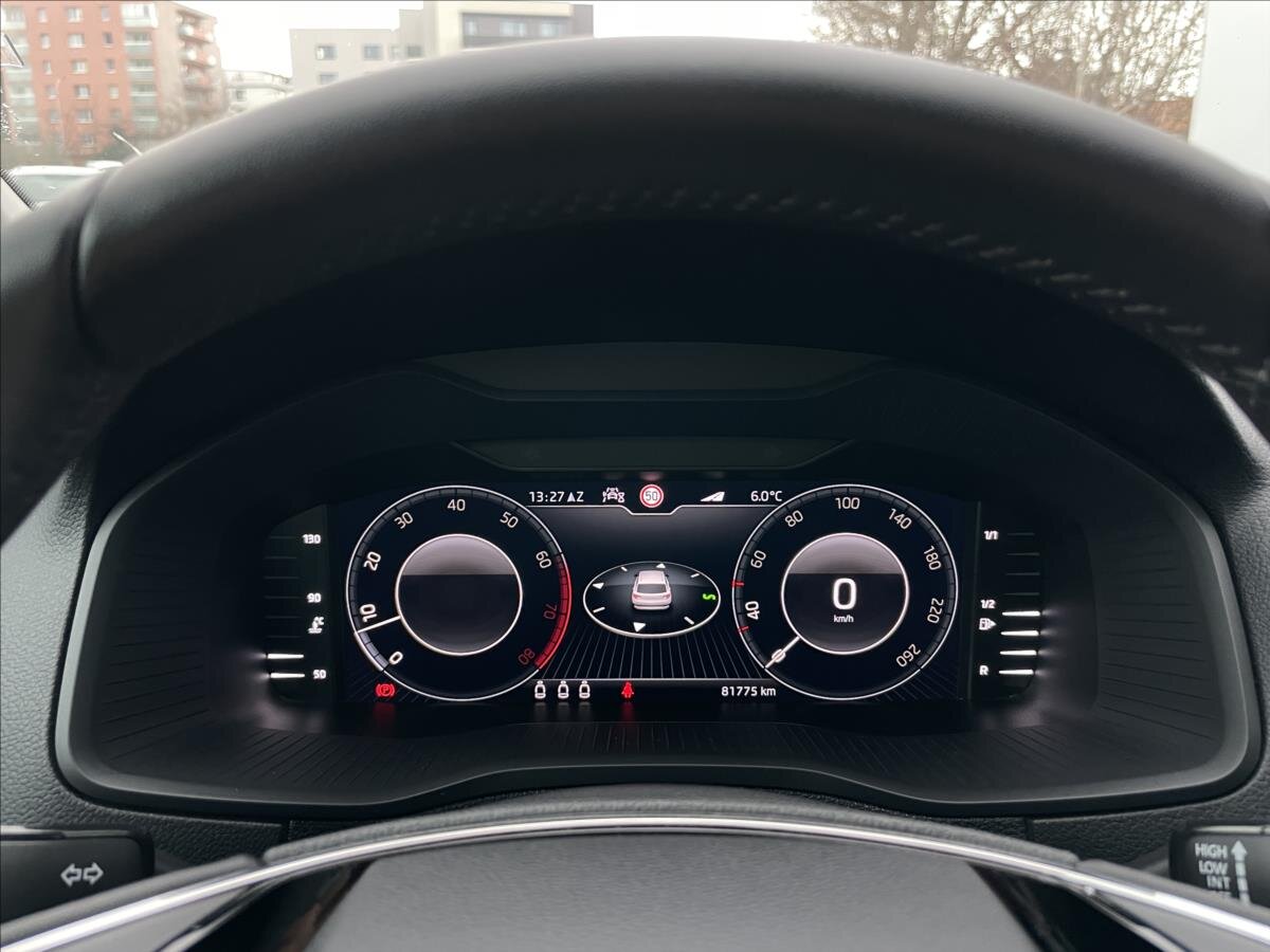 Škoda Karoq SUV 1,5 l 110 kw