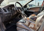 Volvo XC60 SUV / Terénní 2,4 l 133 kw