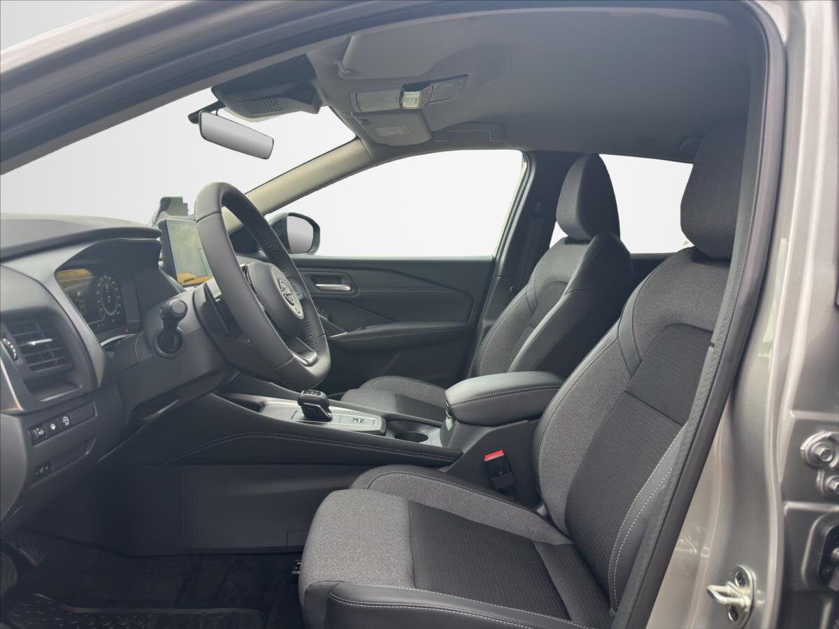 Nissan Qashqai SUV / Terénní 1,3 l 116 kw