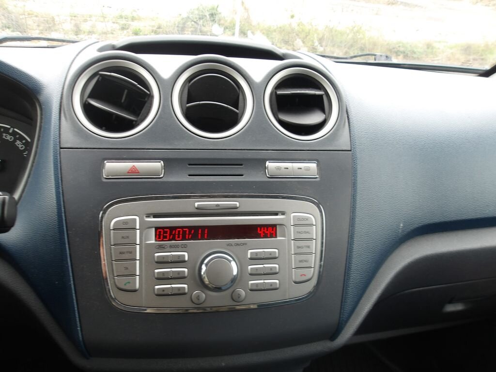 Ford Transit Connect Pick-up 1,8 l 55 kw