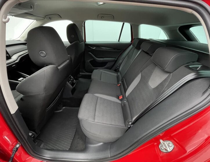 Škoda Octavia Kombi 1,5 l 96 kw