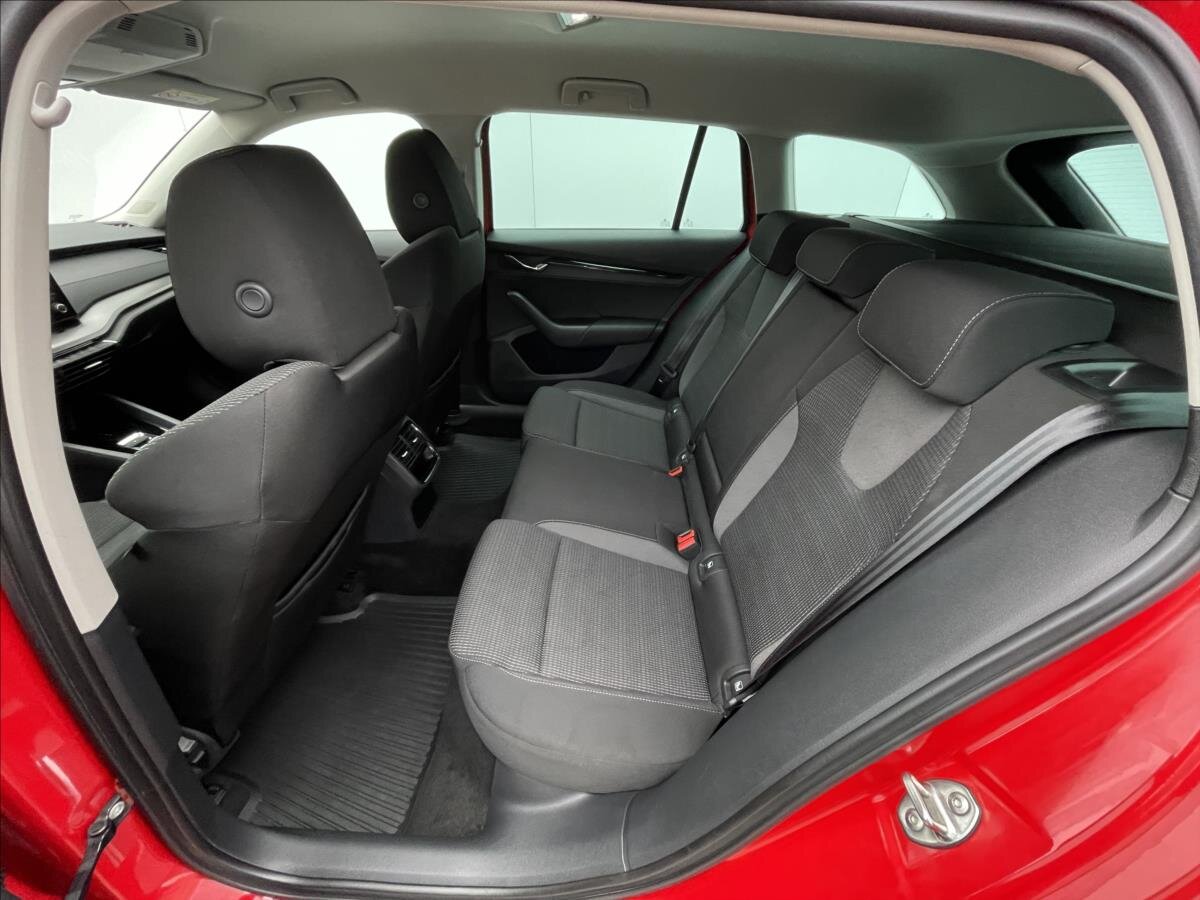 Škoda Octavia Kombi 1,5 l 96 kw