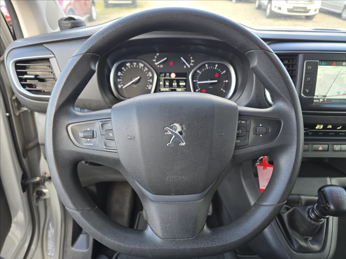Peugeot Traveller