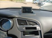 Peugeot 5008 MPV 1,6 l 88 kw