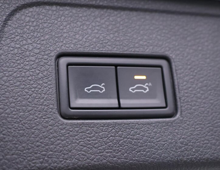 Volkswagen Passat Kombi 2,0 l 200 kw