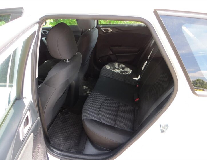 KIA Ceed Kombi 1,5 l 118 kw