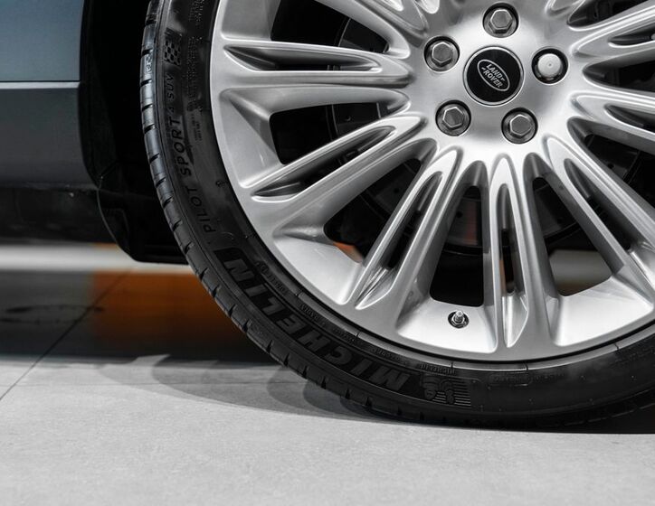 Land Rover Range Rover 5