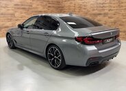 BMW Řada 5 Sedan / Limuzína 4,4 l 390 kw