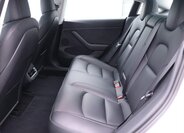 Tesla Model 3 Sedan 0,0 366 kw