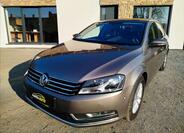 Volkswagen Passat 1