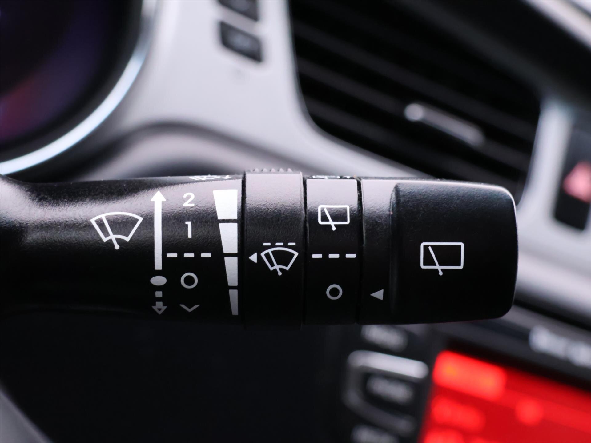 KIA Ceed Hatchback 1,6 l 99 kw