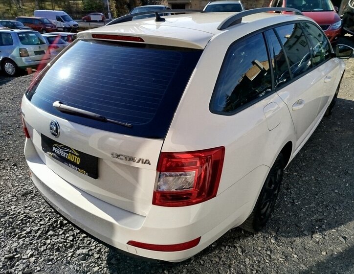 Škoda Octavia Kombi 2,0 l 110 kw
