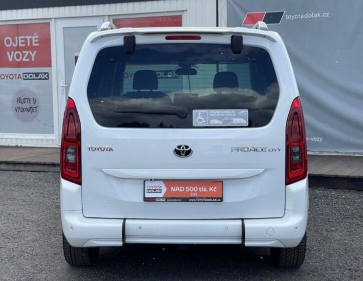 Toyota ProAce City Verso 8