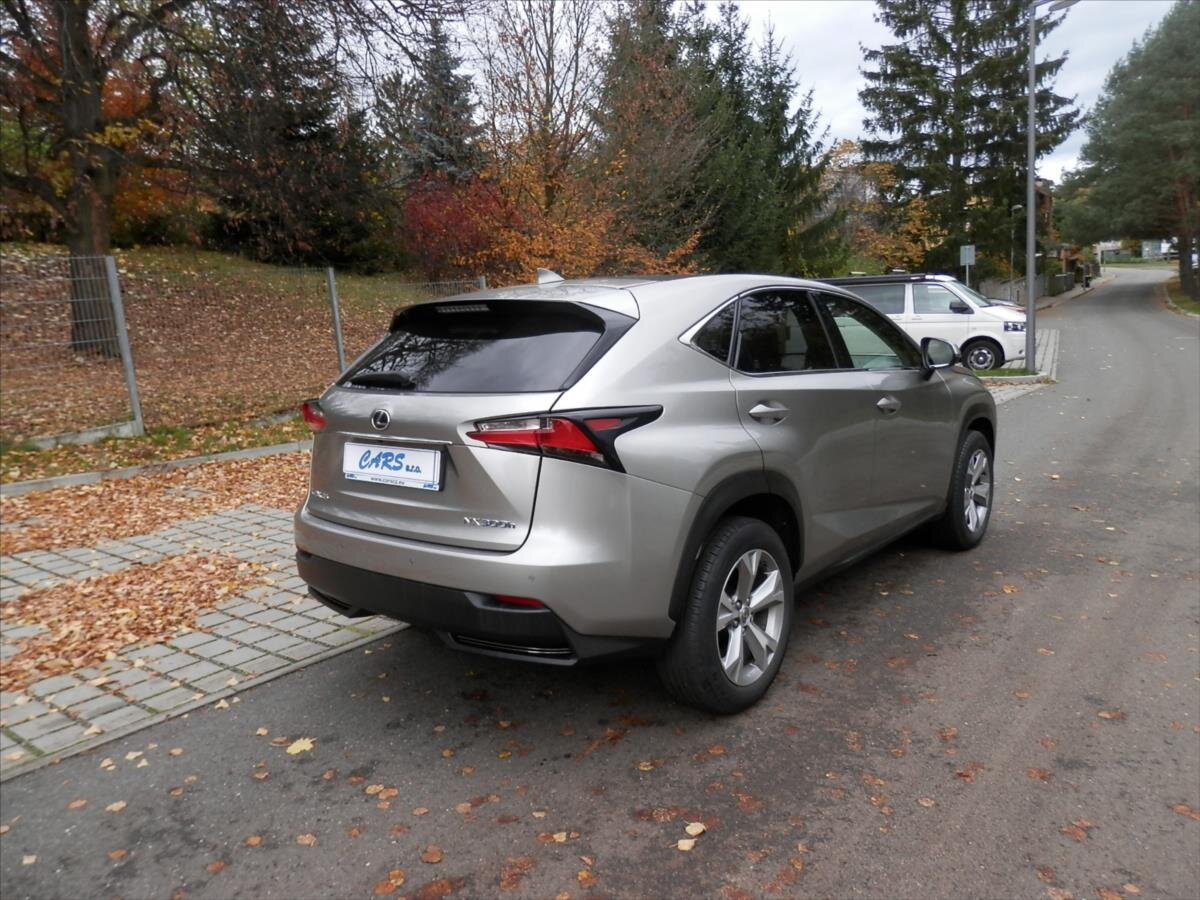 Lexus NX 300h