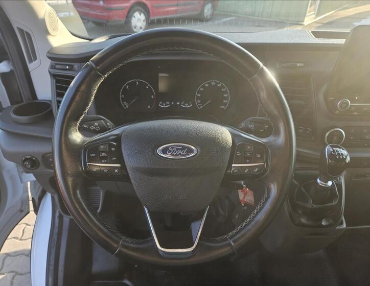 Ford Transit 12