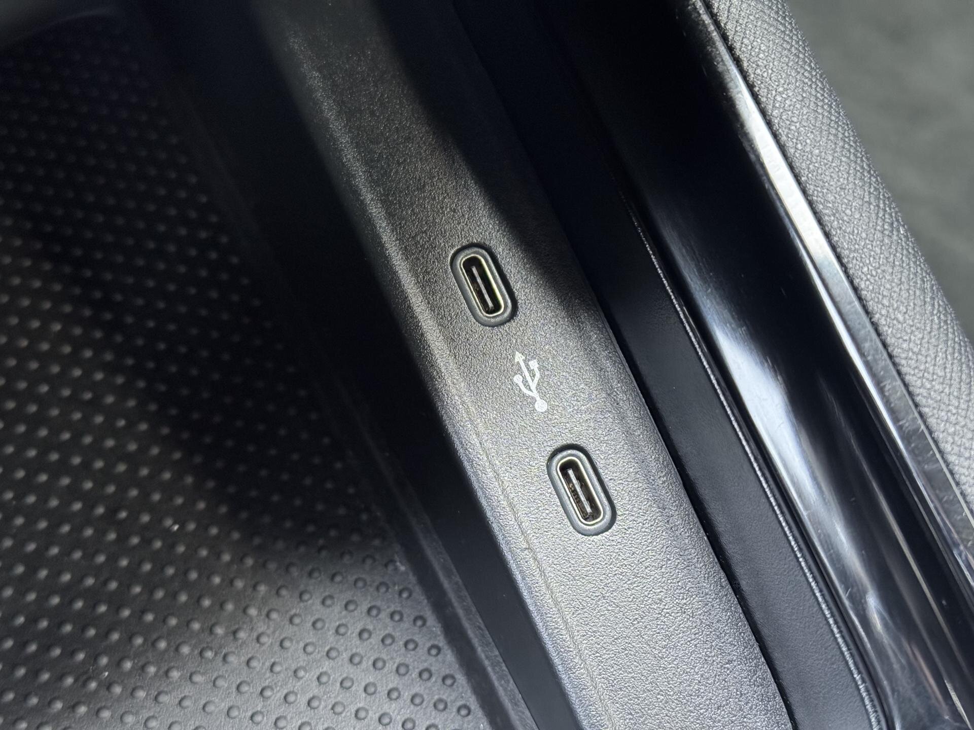 Škoda Kamiq SUV / Terénní 1,5 l 110 kw