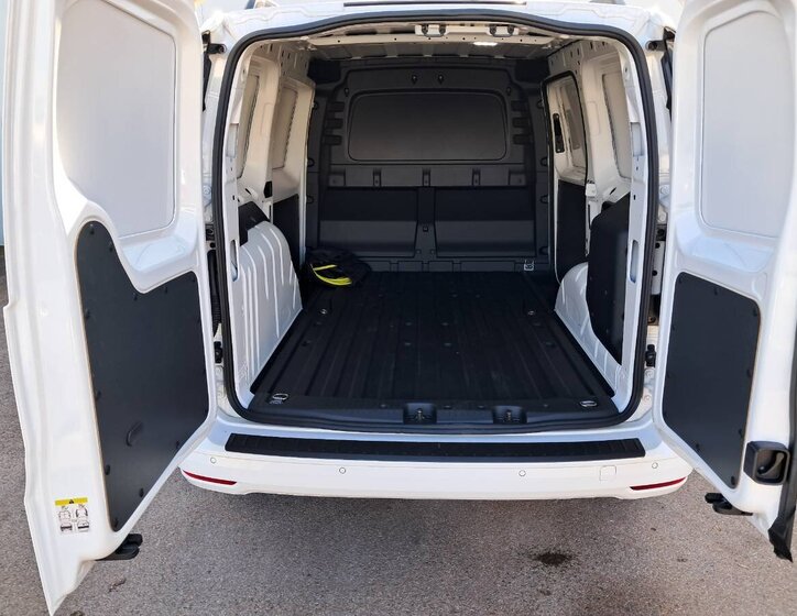 Volkswagen Caddy Skříň 1,5 l 85 kw