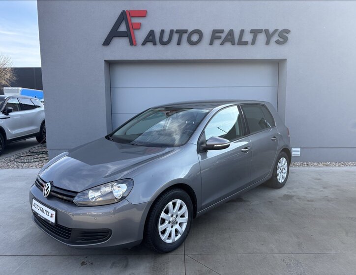 Volkswagen Golf Hatchback 1,2 l 77 kw