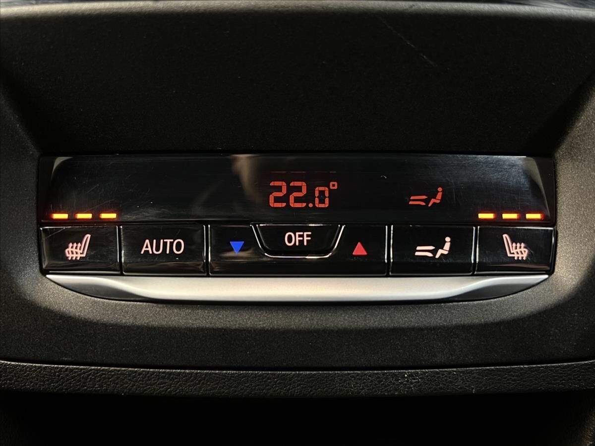 BMW X3 SUV 2,0 l 135 kw