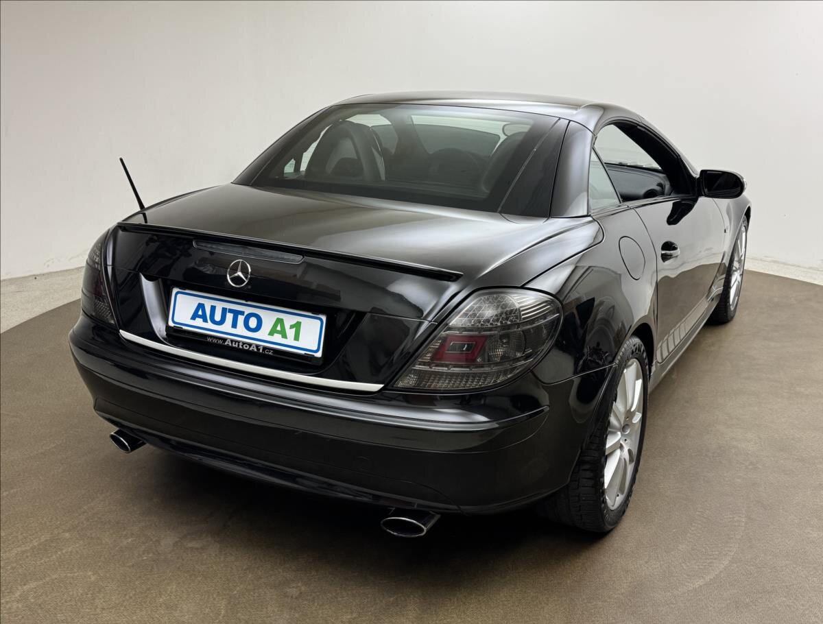 Mercedes-Benz SLK