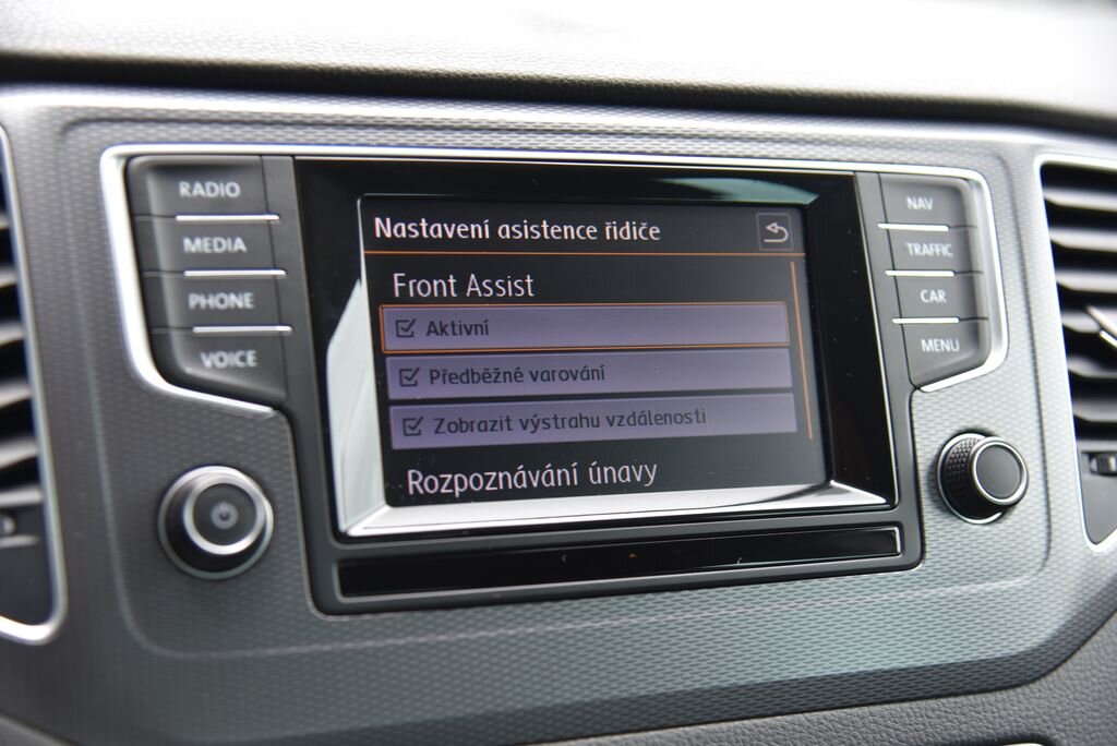 Volkswagen Golf Sportsvan MPV 1,2 l 81 kw