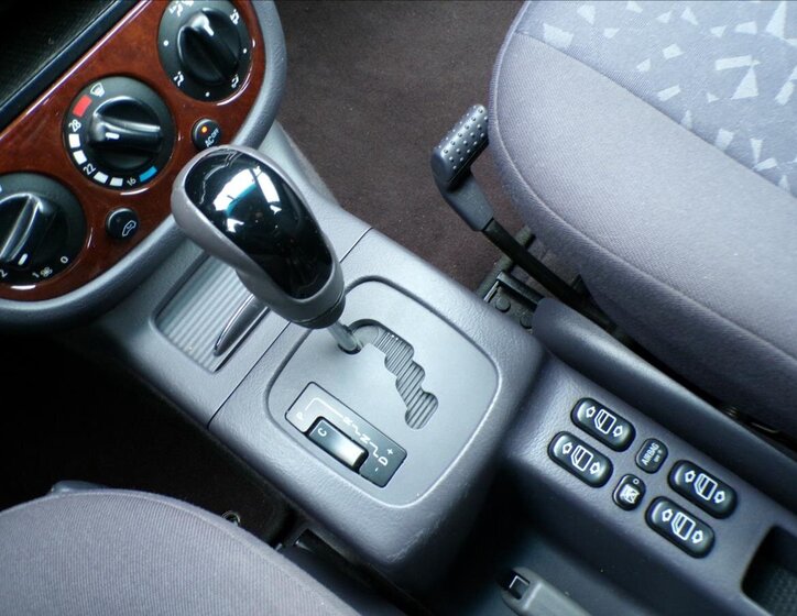 Mercedes-Benz Třídy A 10