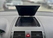 Volkswagen Touran MPV 1,6 l 77 kw