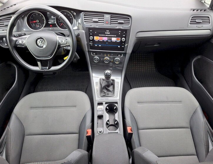 Volkswagen Golf Hatchback 1,5 l 96 kw