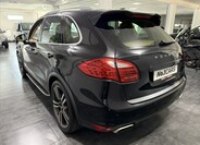 Porsche Cayenne 4