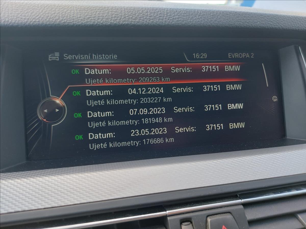 BMW Řada 5 Kombi 3,0 l 230 kw