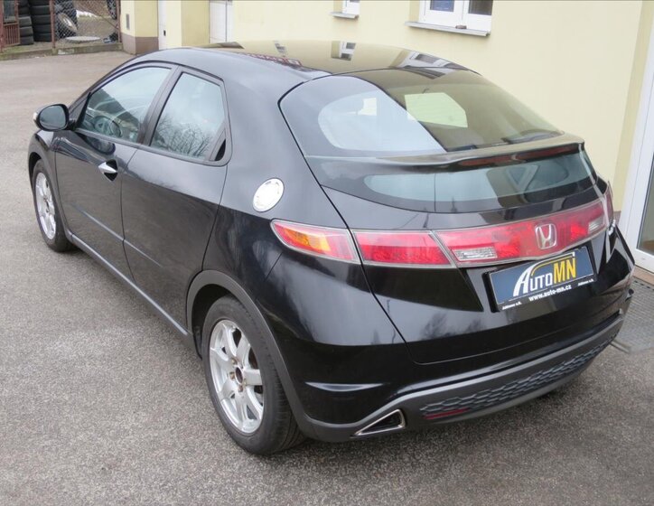 Honda Civic Hatchback 1,8 l 103 kw