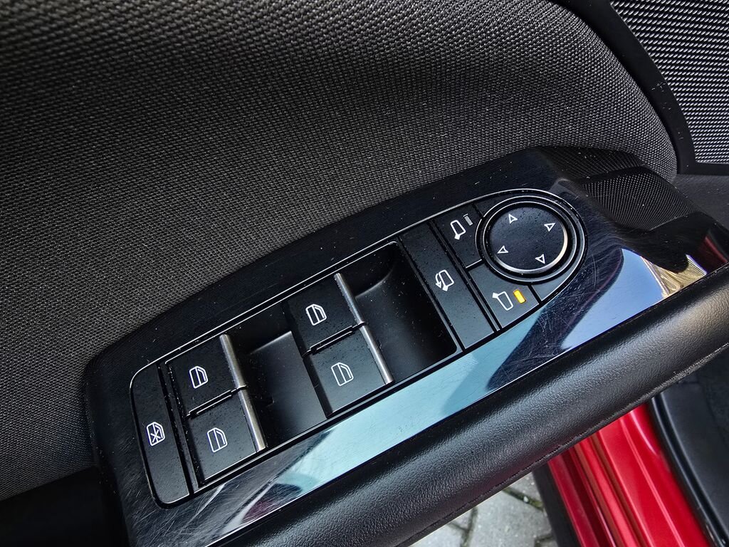 Mazda 3 Hatchback 2,0 l 90 kw