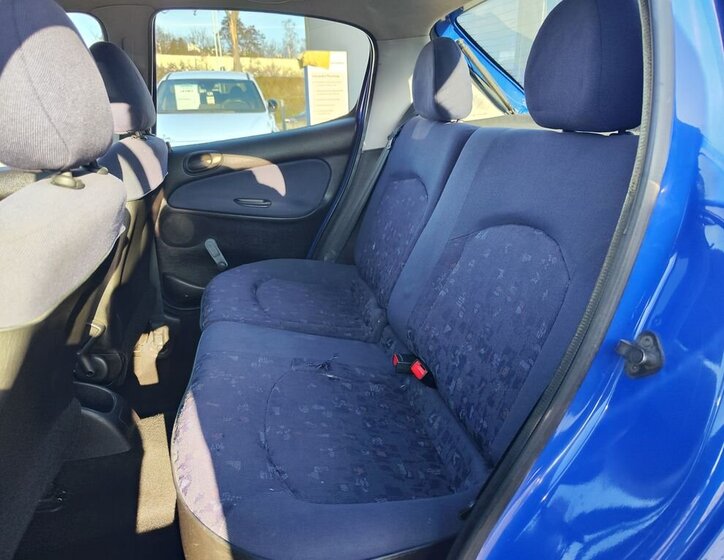Peugeot 206 Hatchback 1,1 l 44 kw