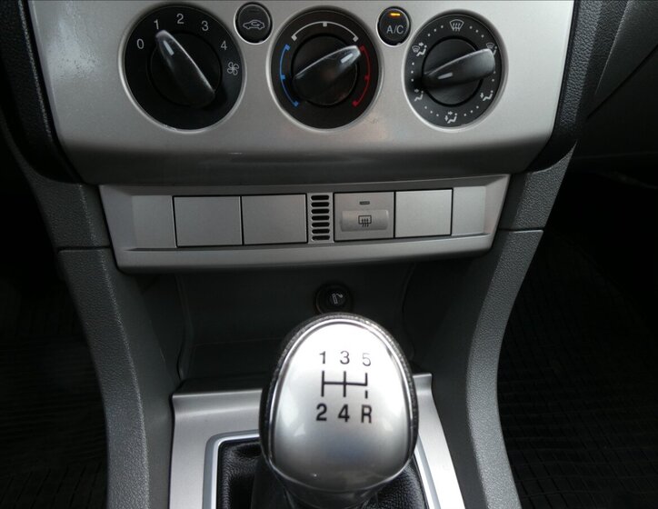 Ford Focus Kombi 1,6 l 74 kw