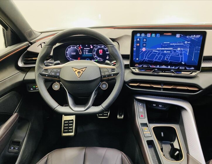 Cupra Terramar SUV / Terénní 1,5 l 200 kw