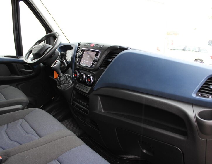 Iveco Daily Užitková 2,3 l 100 kw