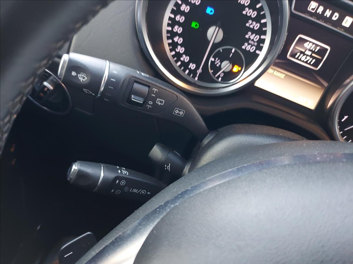 Mercedes-Benz Třídy G SUV / Terénní 3,0 l 155 kw