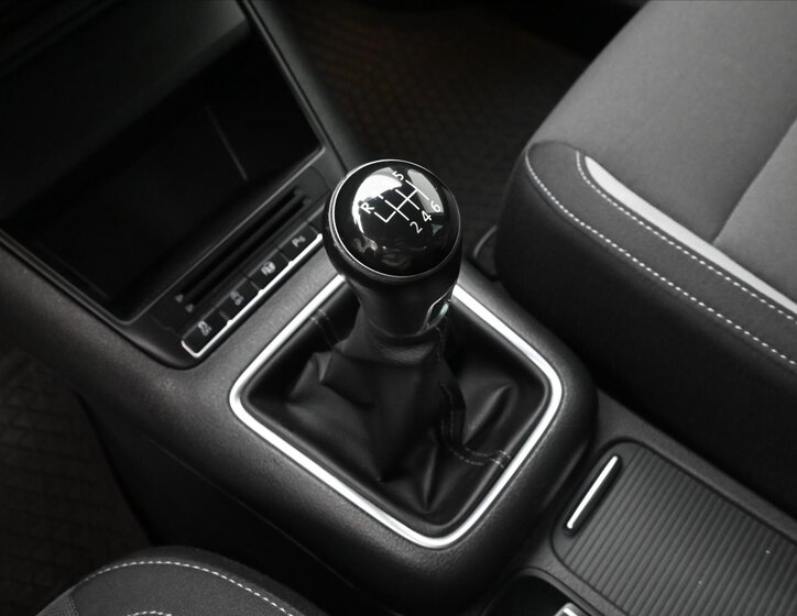 Volkswagen Tiguan SUV 2,0 l 81 kw