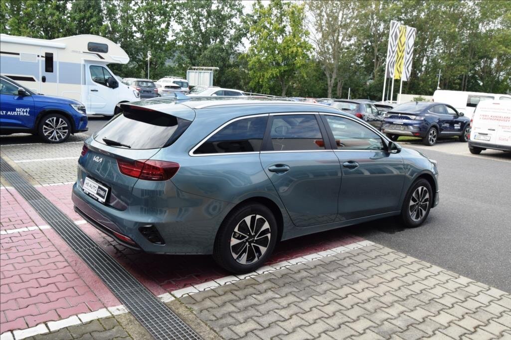 KIA Ceed Kombi 1,5 l 103 kw