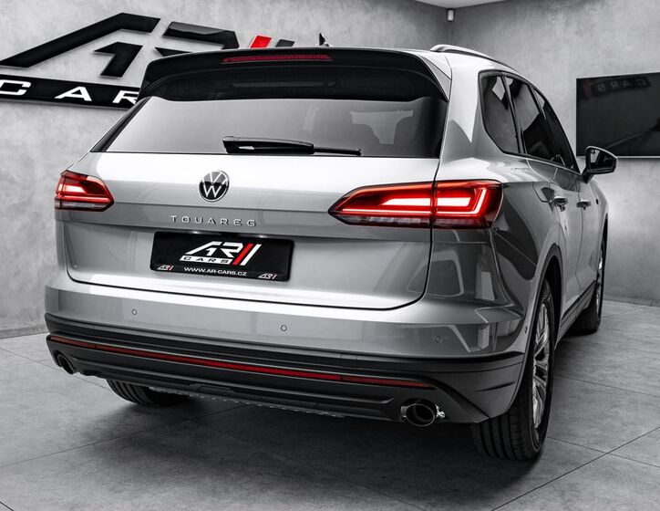 Volkswagen Touareg 6