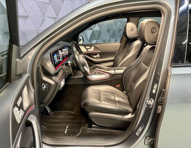 Mercedes-Benz GLS 11