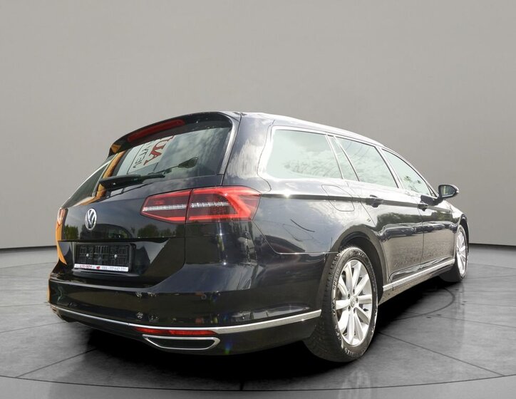 Volkswagen Passat Kombi 2,0 l 176 kw