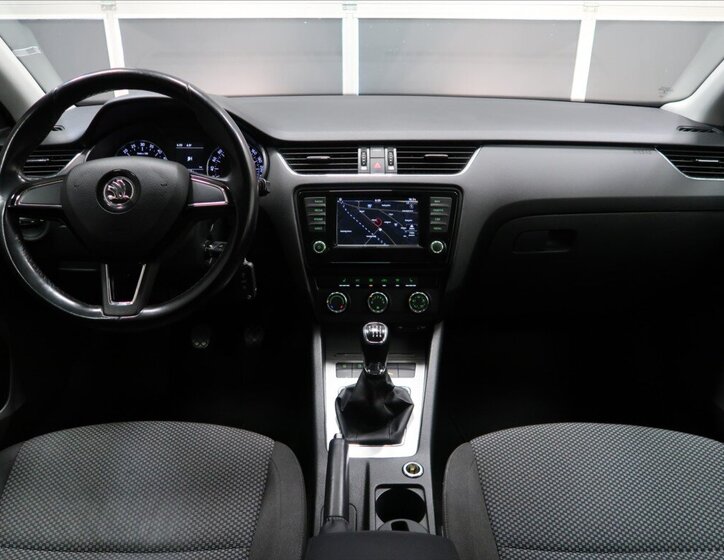 Škoda Octavia Kombi 2,0 l 110 kw