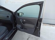 Volkswagen Polo 25