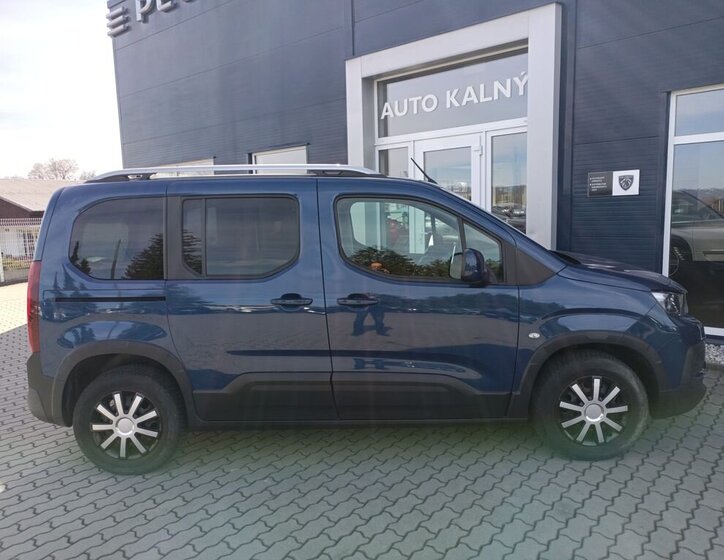 Peugeot Rifter MPV 1,5 l 75 kw
