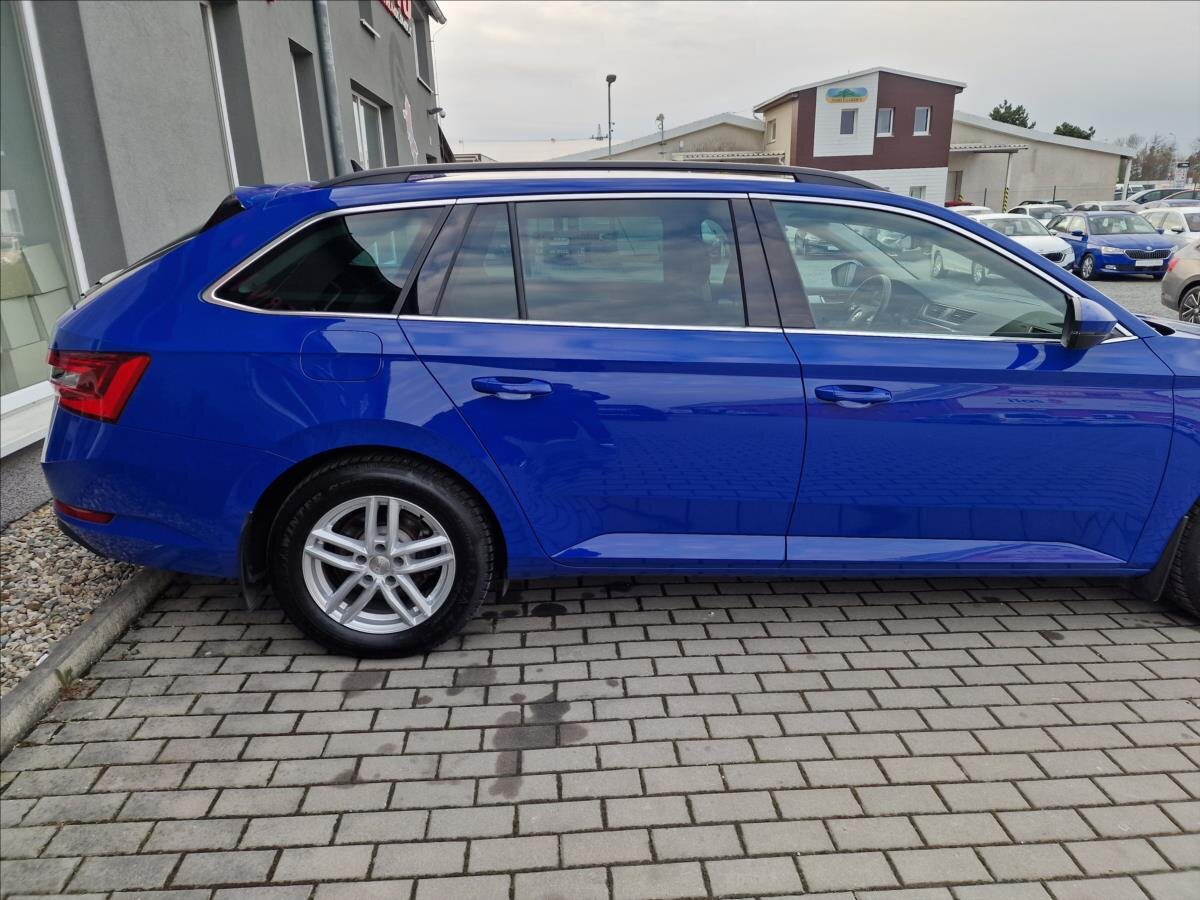 Škoda Superb Kombi 2,0 l 110 kw