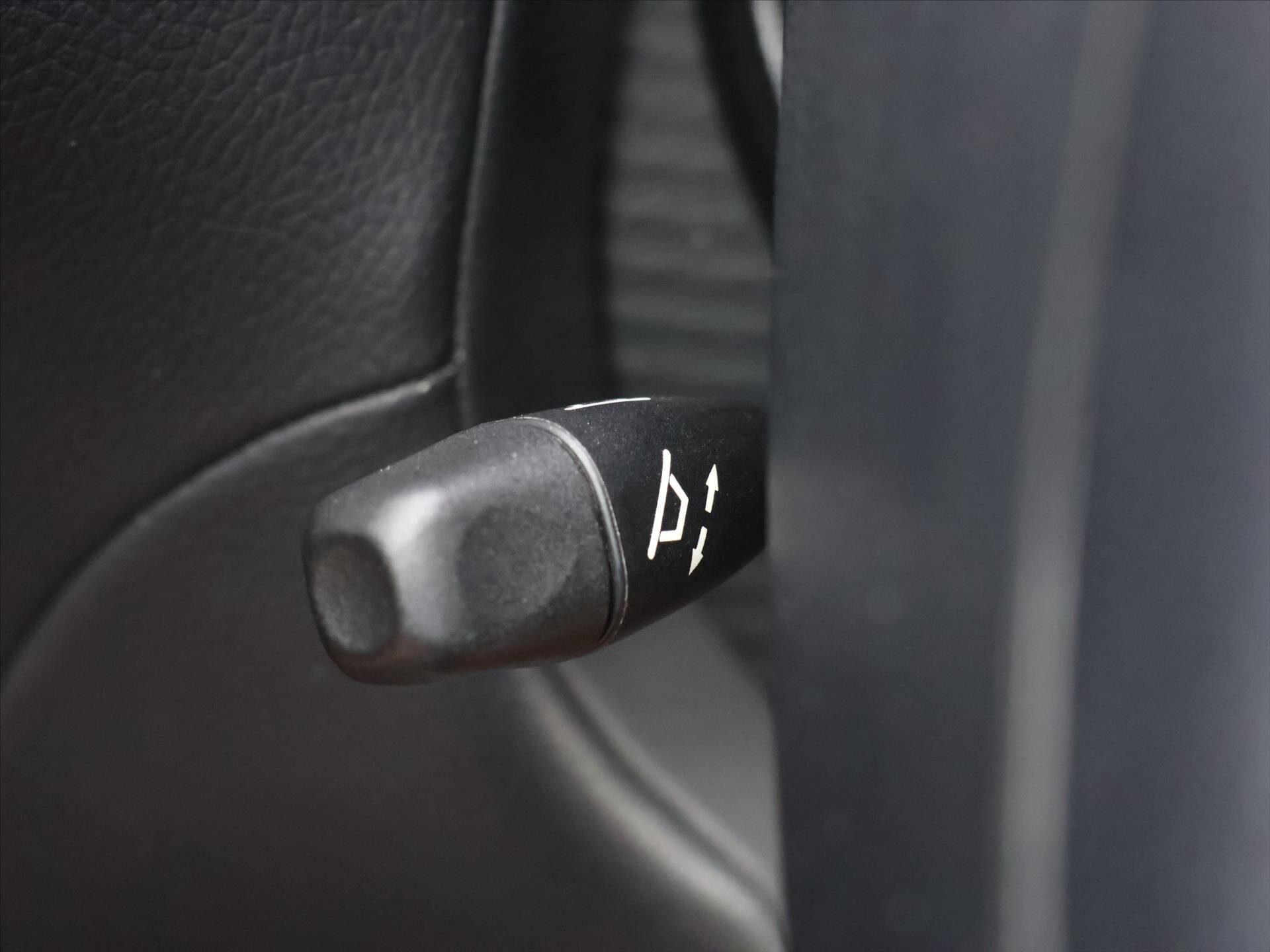 Mercedes-Benz CLS Sedan 3,5 l 215 kw